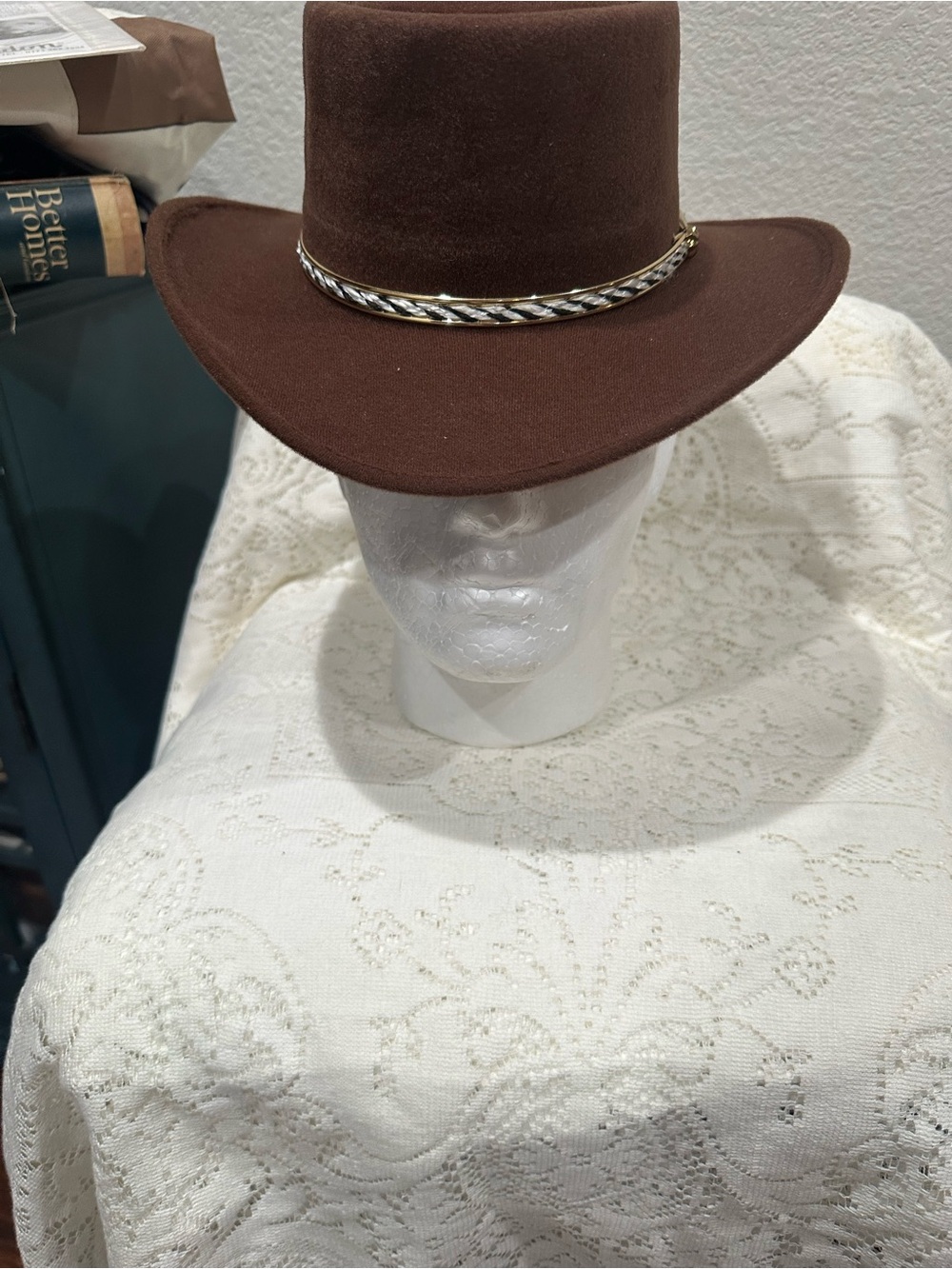 Men's Classic Brown Felt Western Hat with Silver Braided Band